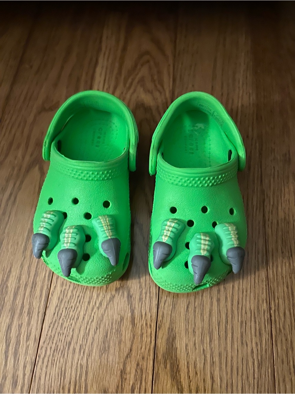 CROCS Classic I Am Dinosaur Slime Green Slip On with Dinosaur Claws Toddler C6 - Picture 2 of 7